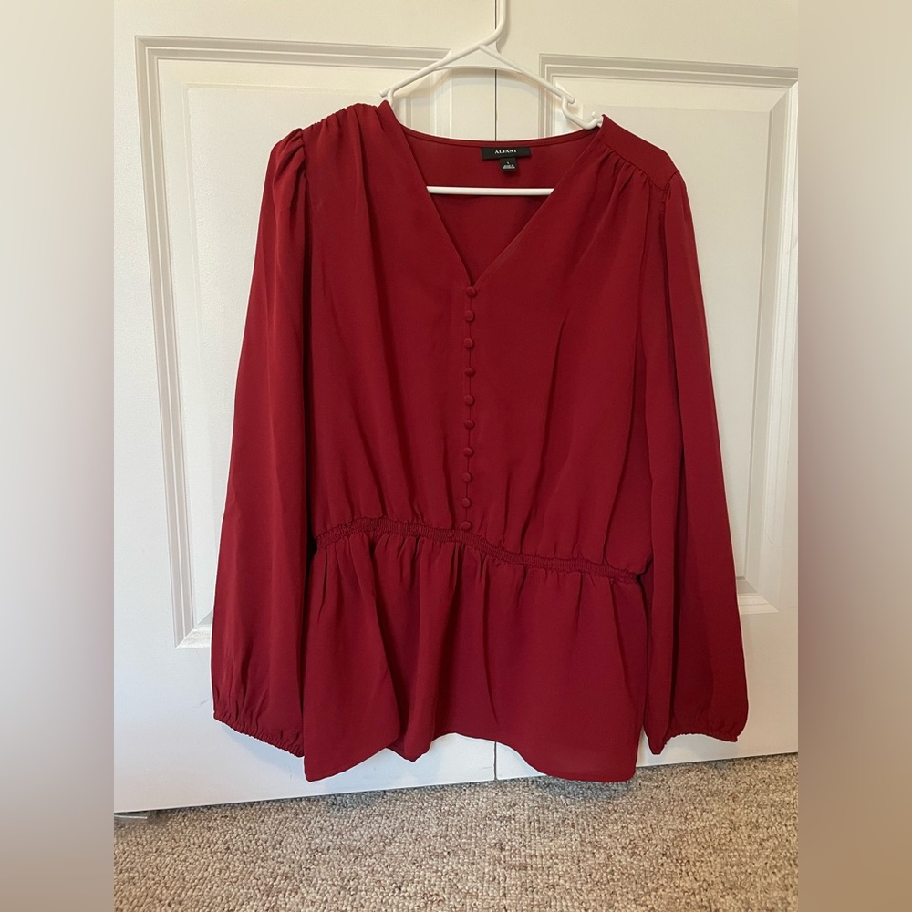 Women’s Large Alfani Blouse
